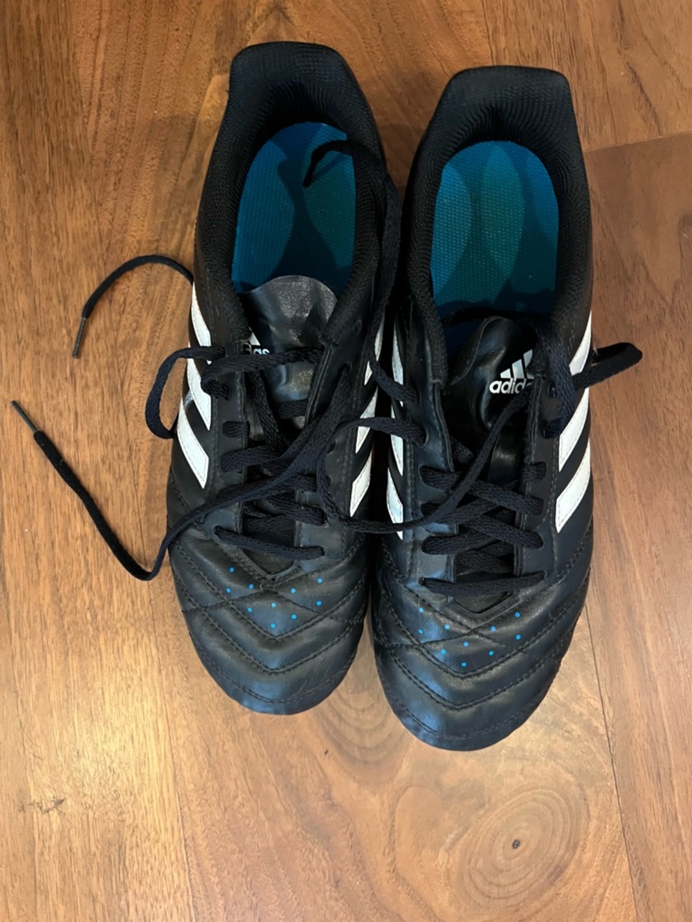 adidas Black and White Soccer cleats 7.5 men’s. Used and ready for more wear